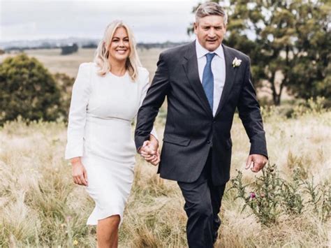 Sam Armytage quietly splits from husband Richard。